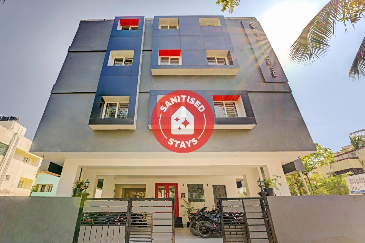 Oyo Townhouse 74871 Thoraipakkam Hotel Csennai Kültér fotó